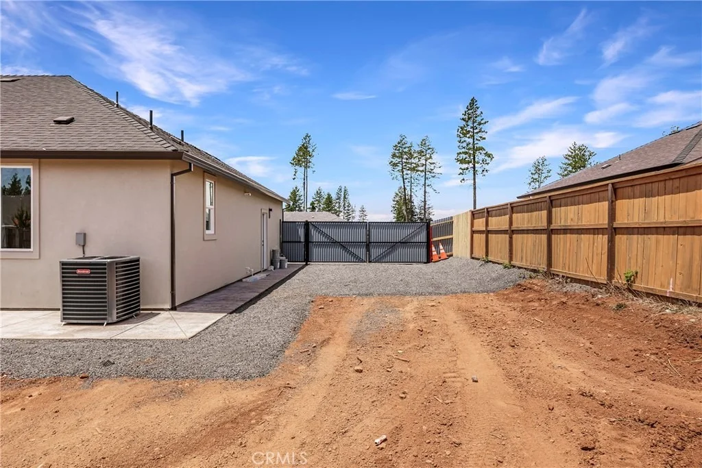 Photo of 5850 Sawmill Road