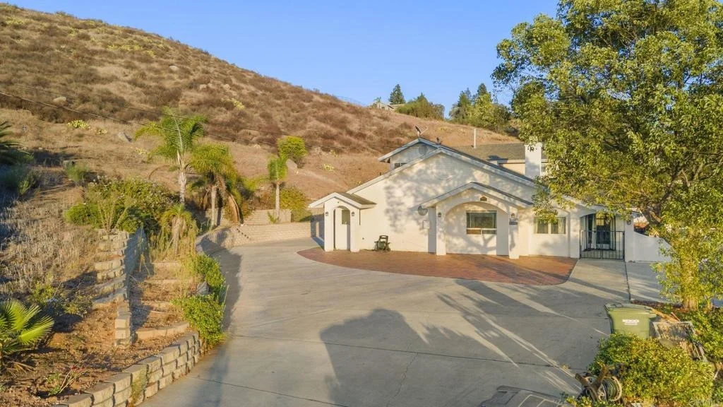 Photo of 12221 12223 Rockstream Road