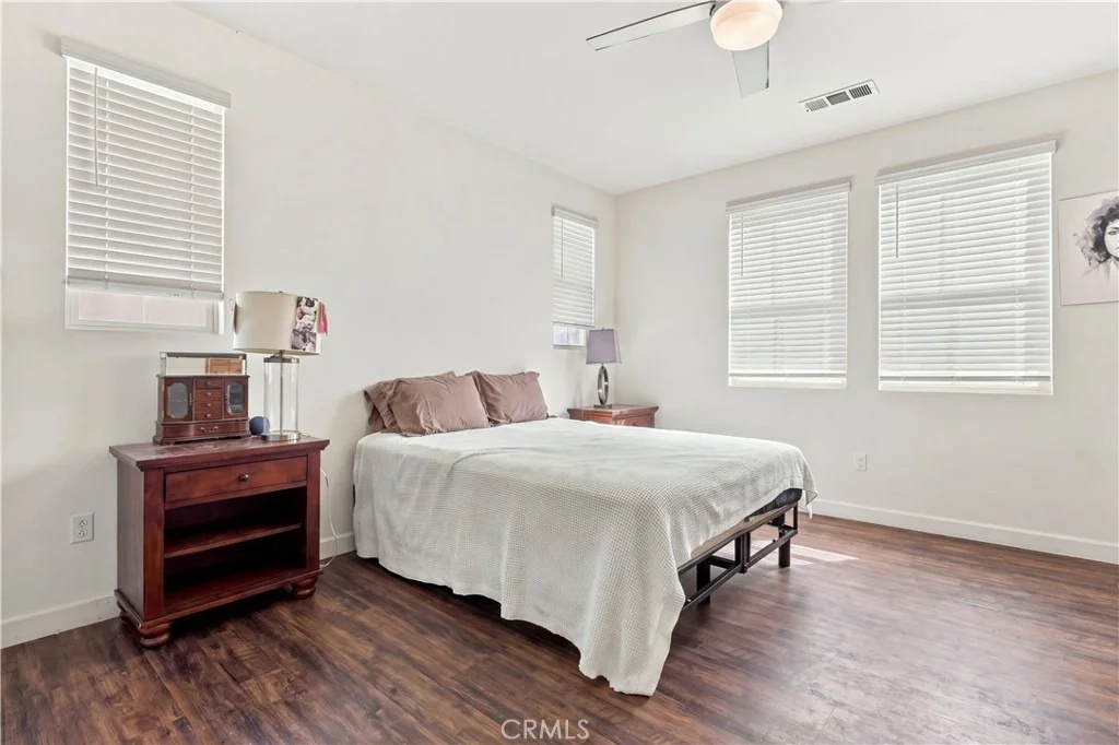 Photo of 881 Pear Court