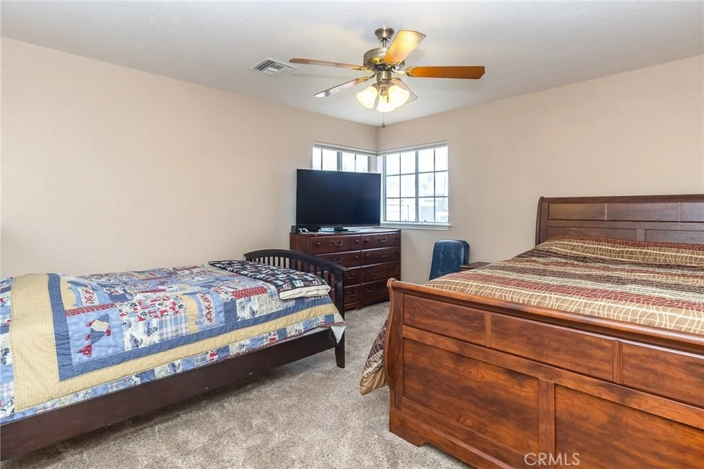 Photo of 915 Beach Drive