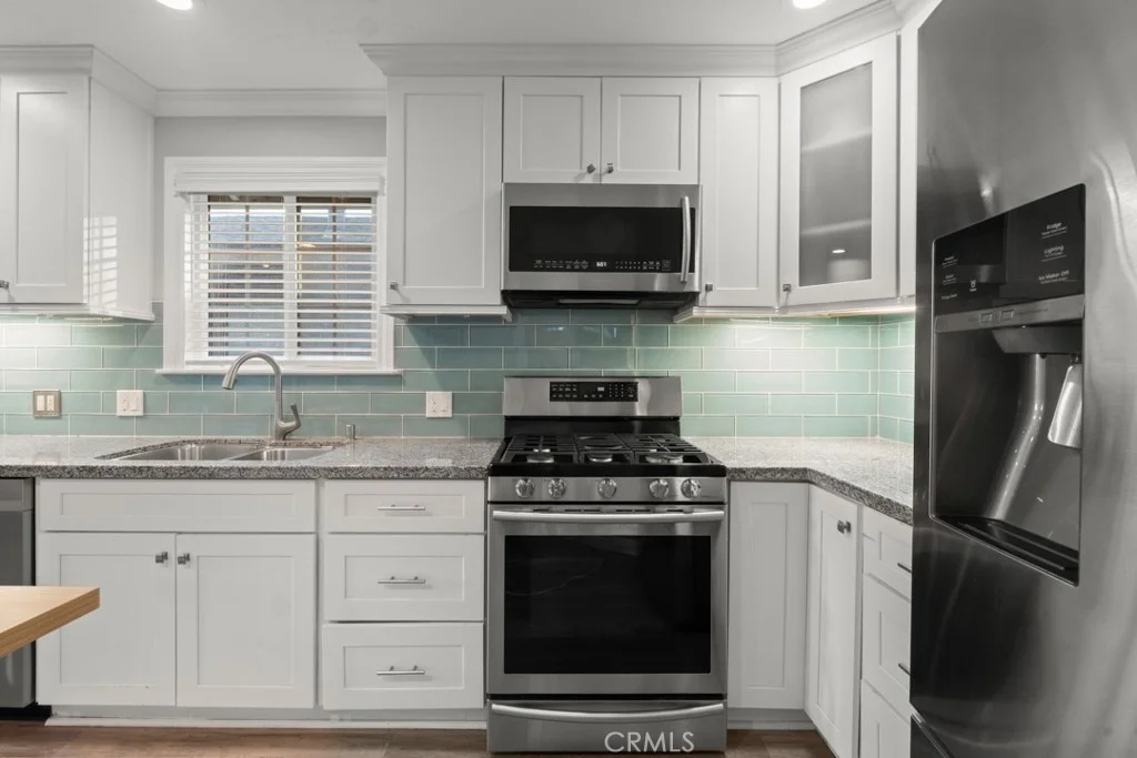 Photo of 885 Masterson Drive