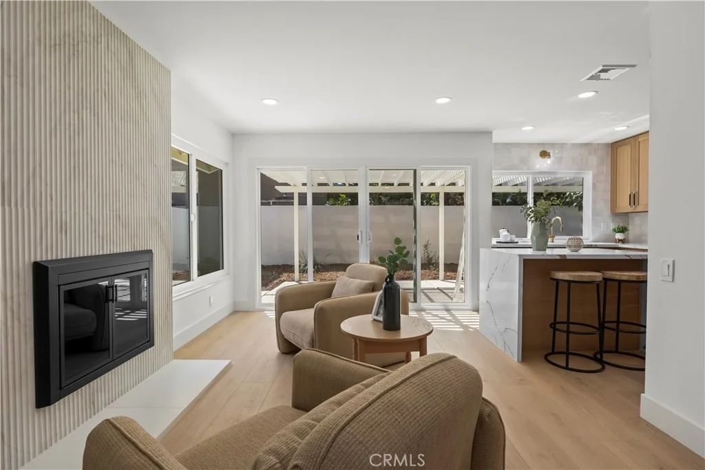 Photo of 3582 Carmel