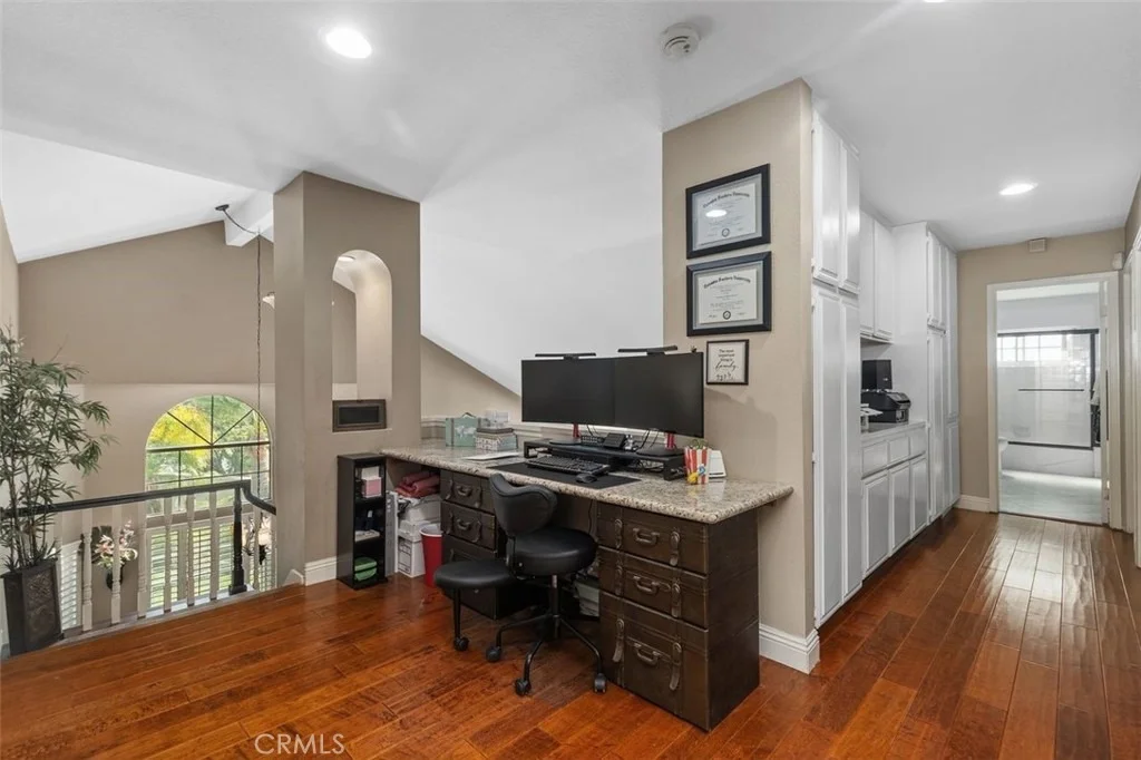 Photo of 552 Calle Monterey