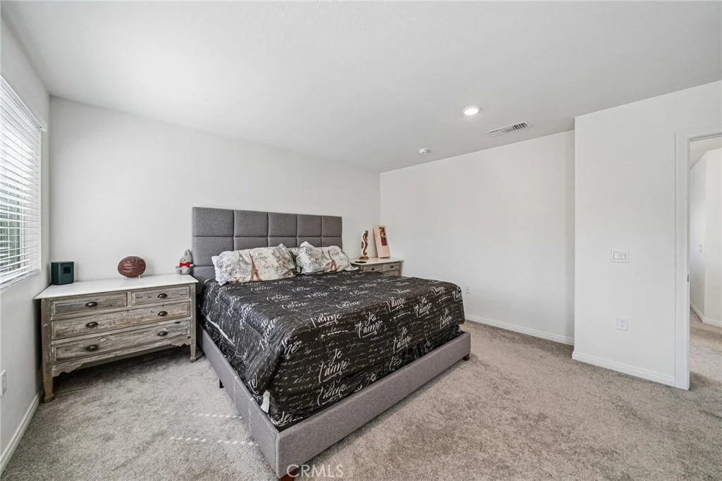 Photo of 4646 Florence