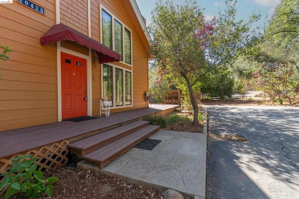 Photo of 20425 Brook Dr.