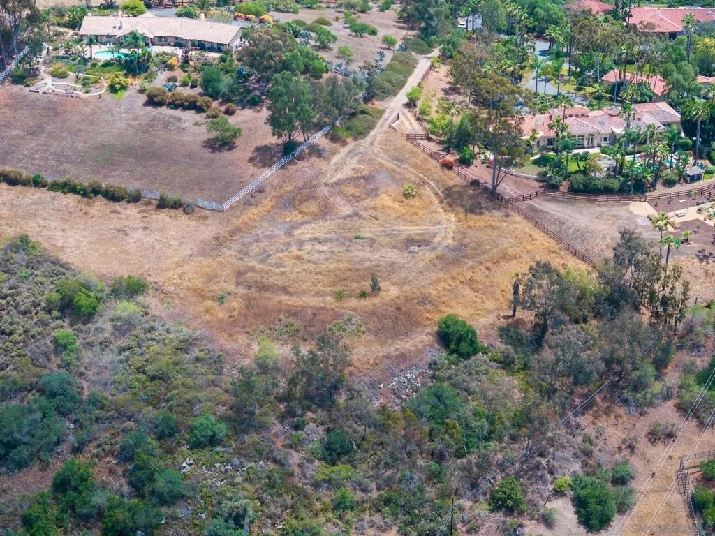 Photo of 18096 Loma Alegre