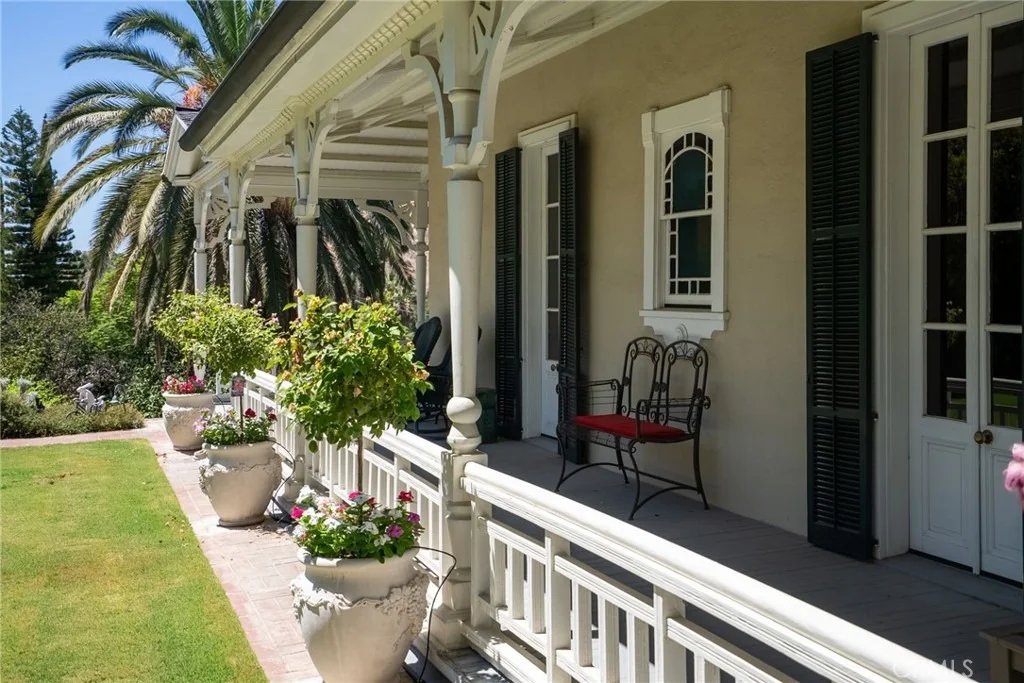 Photo of 2812 Ivy