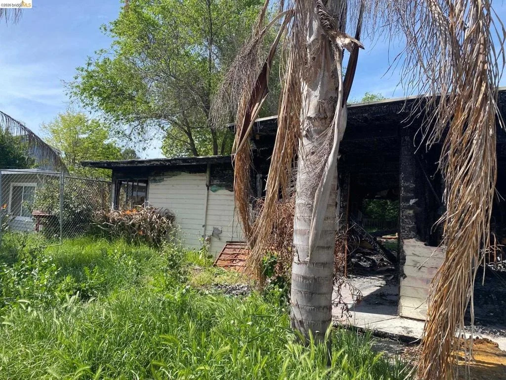 Photo of 3155 San Ramon Rd