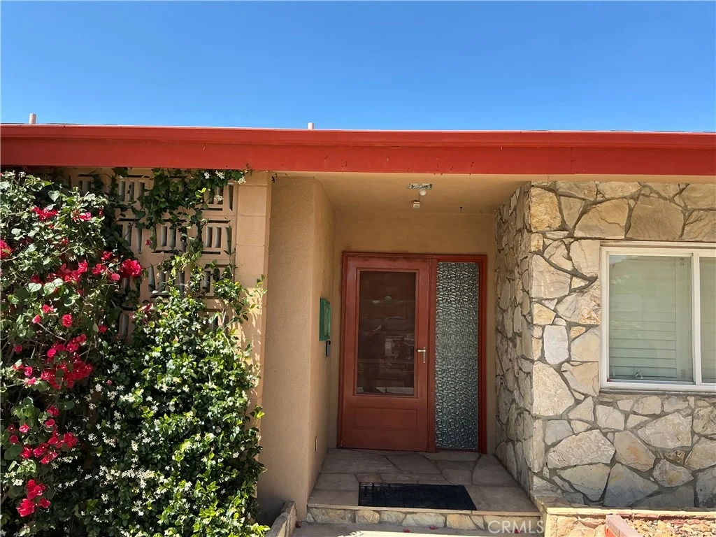 Photo of 11735 Peach Tree