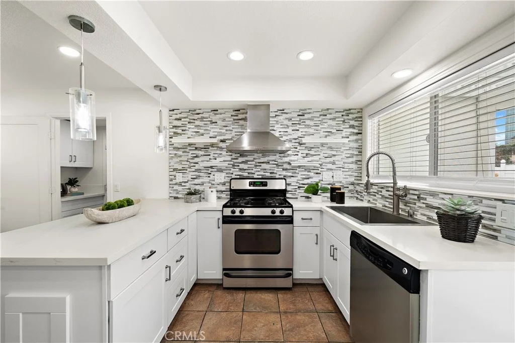 Photo of 590 Traverse Drive