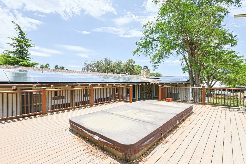 Photo of 38181 Valley Oak