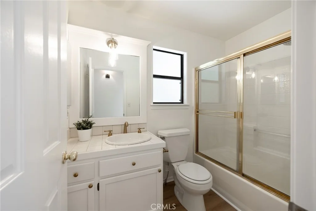Photo of 26695 Thunderbird Dr