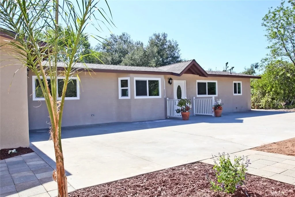 Photo of 6472 Rainbow Heights Road