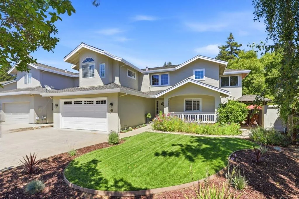 Photo of 732 Paradiso Court