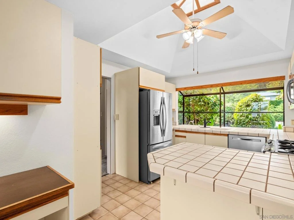 Photo of 2529 Littleton Road