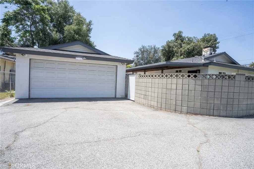 Photo of 6152 Oak