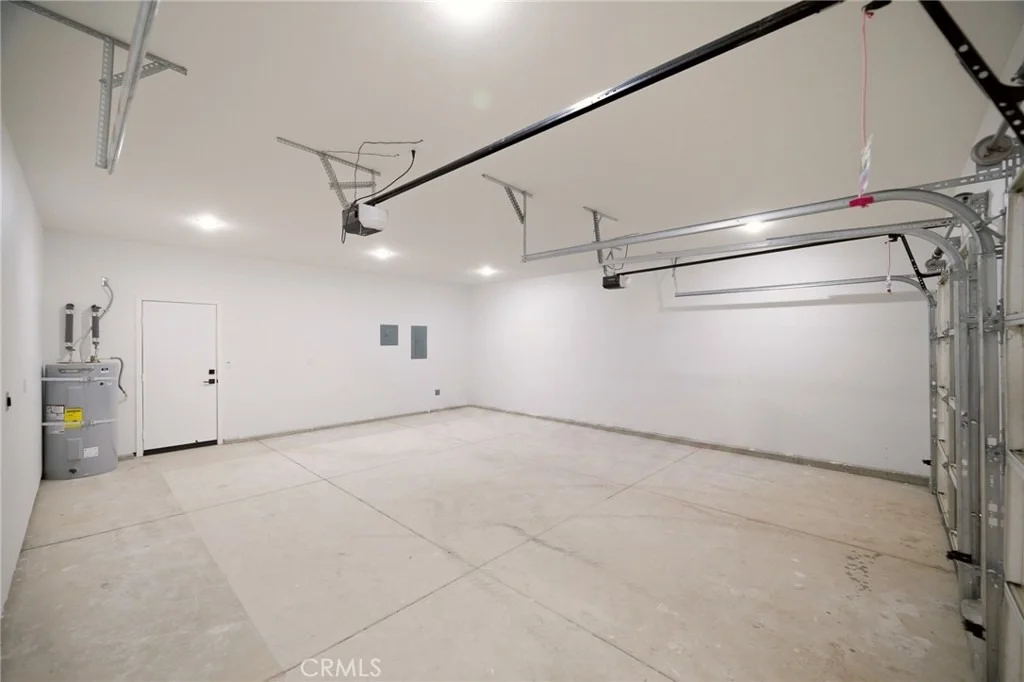 Photo of 1050 W Olive Street