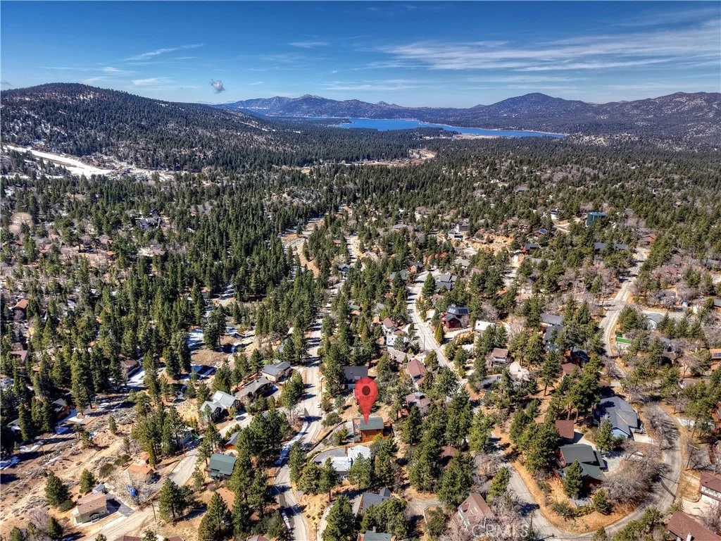 Photo of 43850 Yosemite Drive