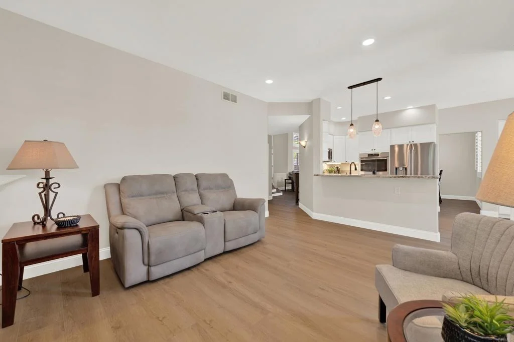 Photo of 948 Honeysuckle Drive