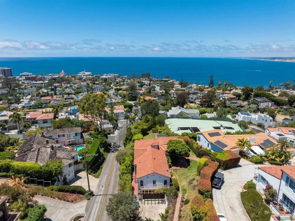 Photo of 1406 La Jolla Knoll