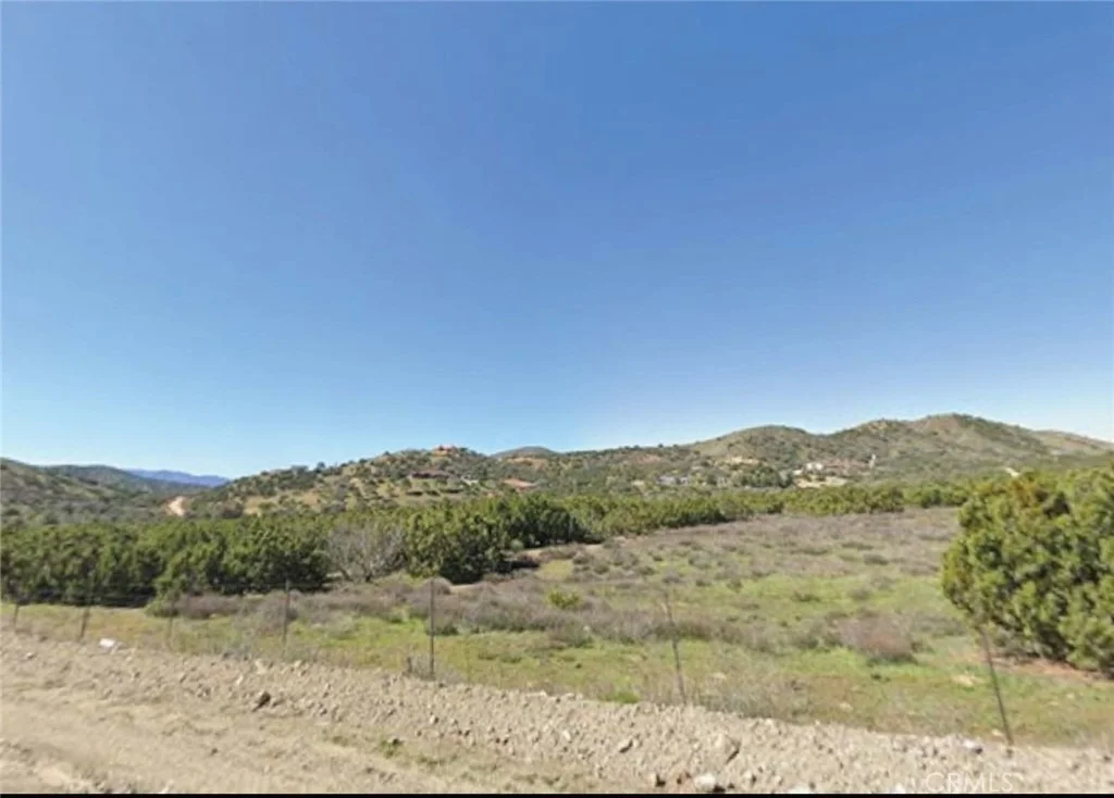 Photo of 35469 Shannondale Road