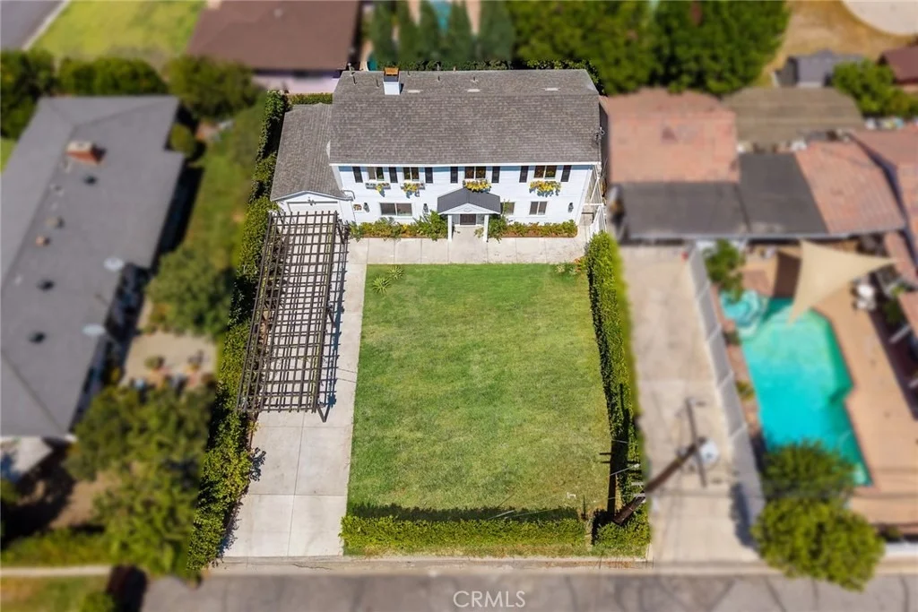 Photo of 2335 S 6th