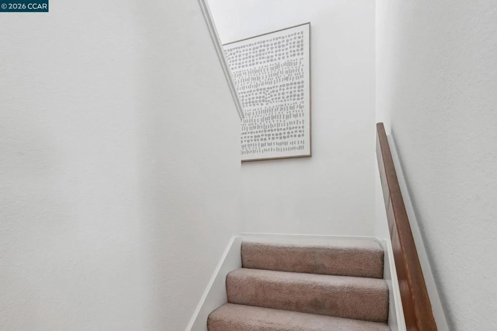 Photo of 1875 Stratton Cir