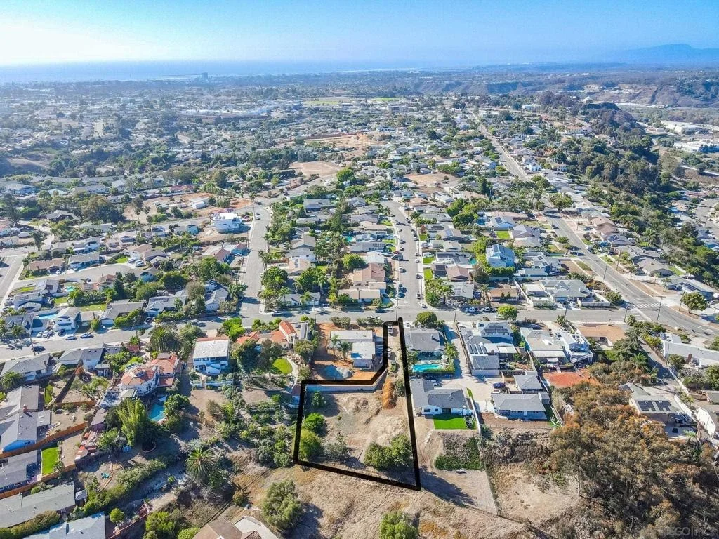 Photo of 230 Hoover Street