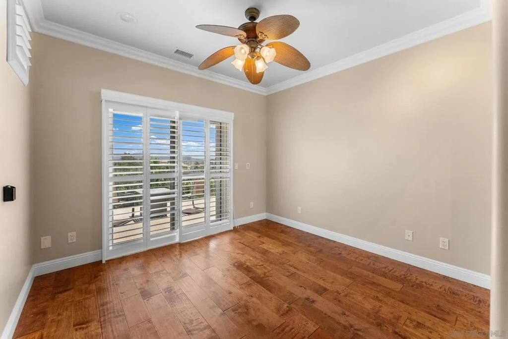 Photo of 12443 Mirar De Valle