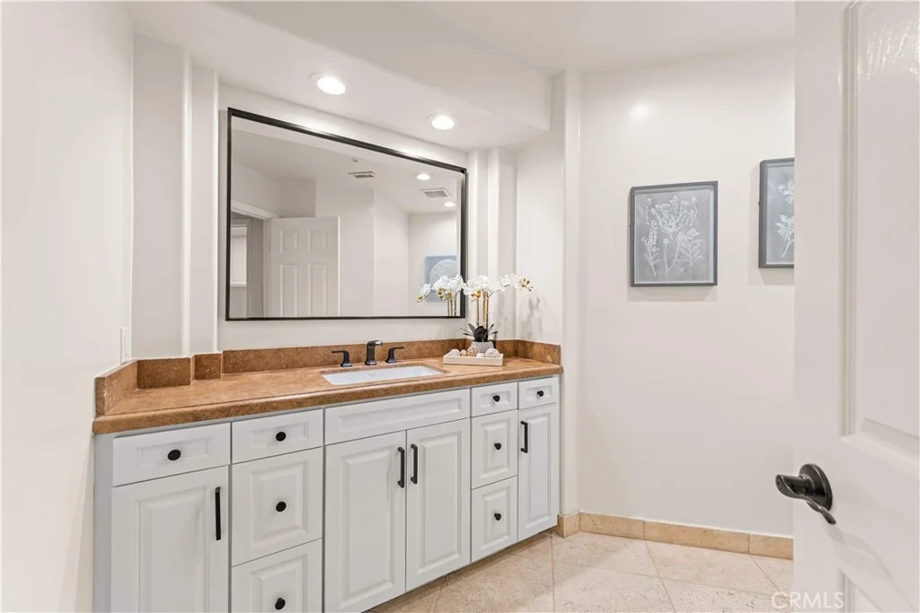 Photo of 10 Skylark Way