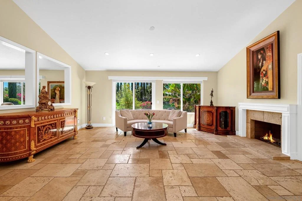 Photo of 2232 Eucalyptus