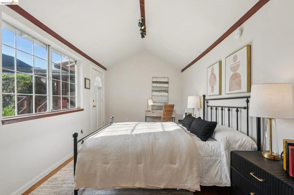 Photo of 1322 Bancroft Way