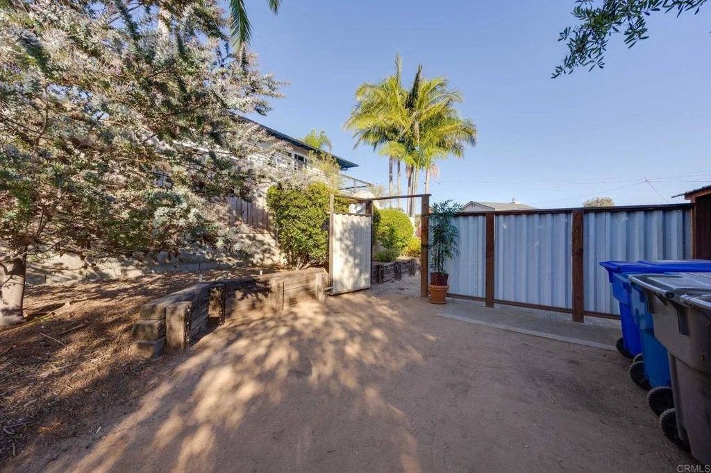 Photo of 1818 Avocado Road