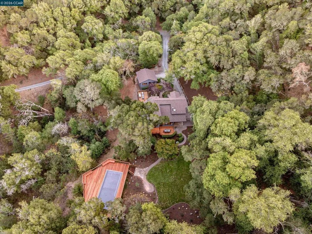 Photo of 1070 Bollinger Canyon Rd