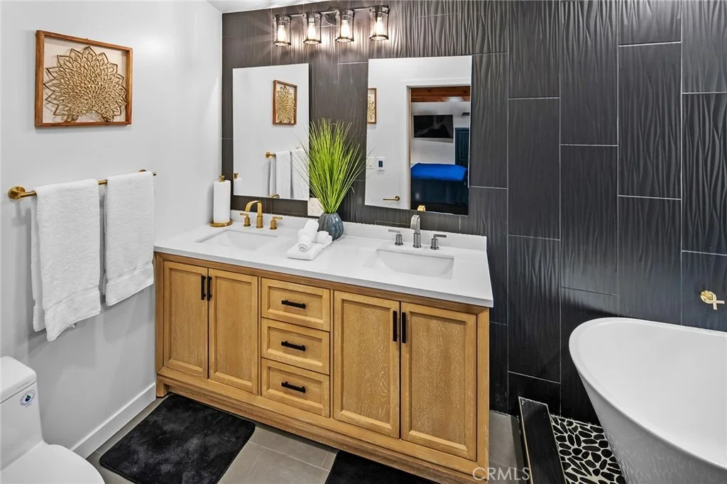 Photo of 39023 Waterview
