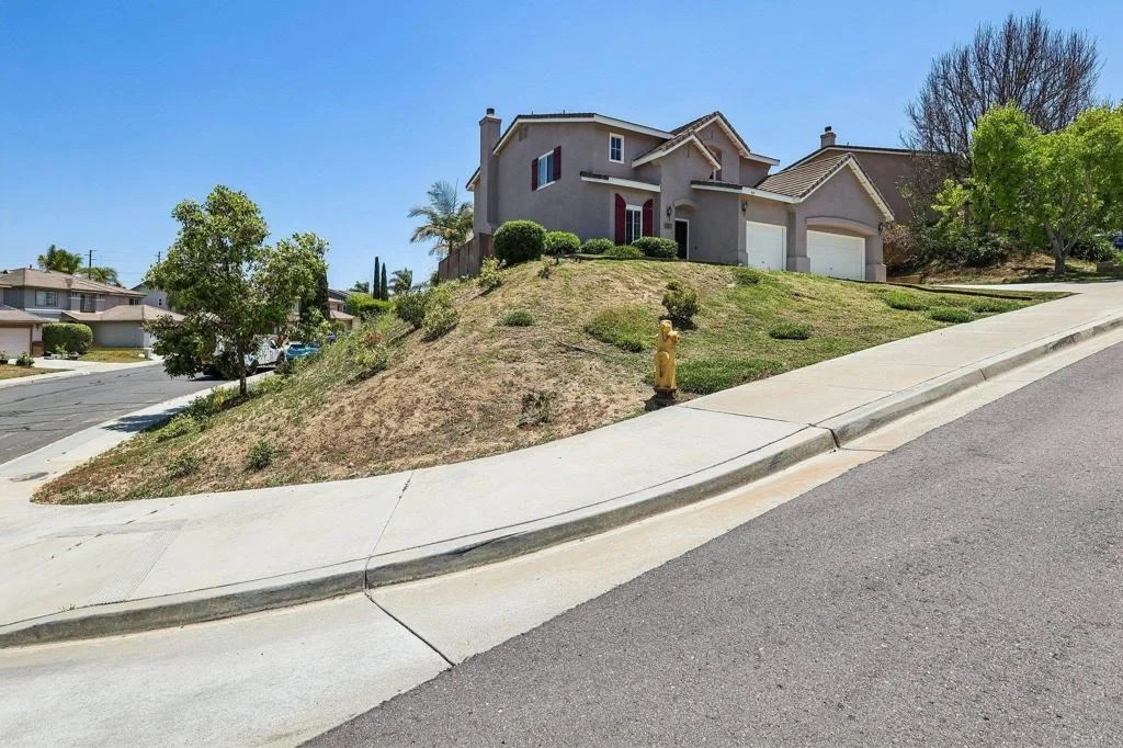 Photo of 915 Applewilde Drive