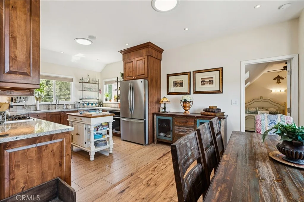 Photo of 1298 Yellowstone Drive