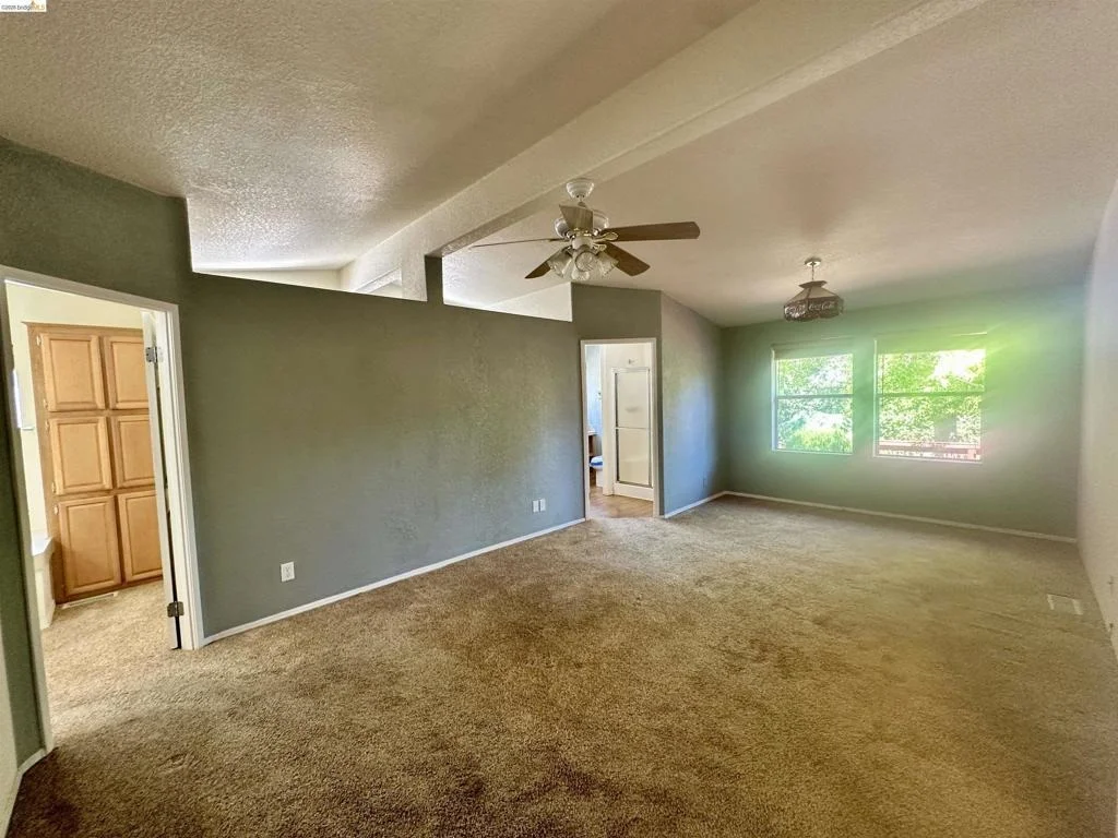 Photo of 20511 Nob Hill Cir