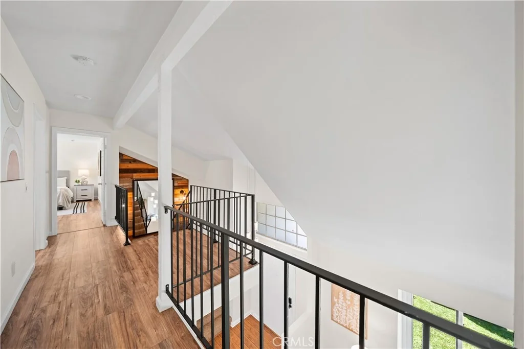 Photo of 1010 Cogburn