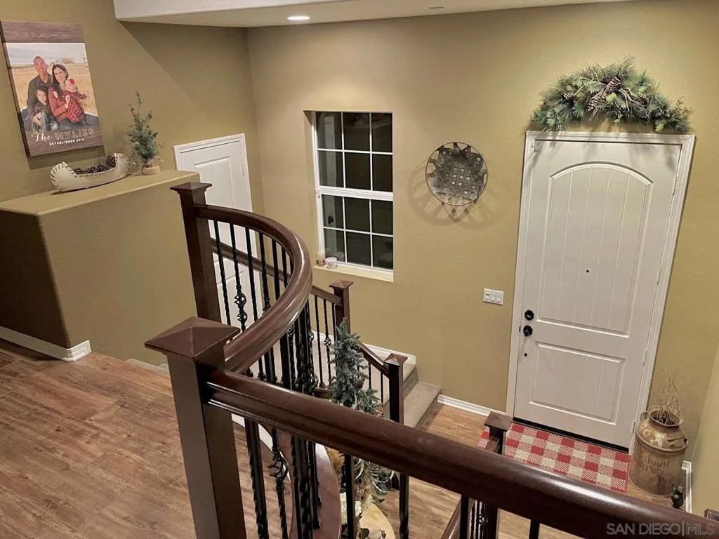Photo of 231 Maple Ridge Dr