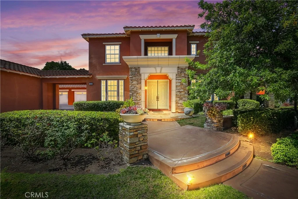 Photo of 1055 Lowry Ranch