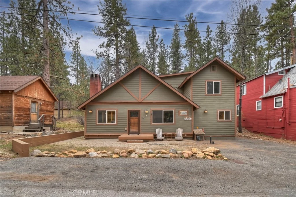 Photo of 41471 Comstock