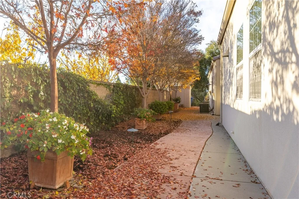 Photo of 843 Hacienda Circle