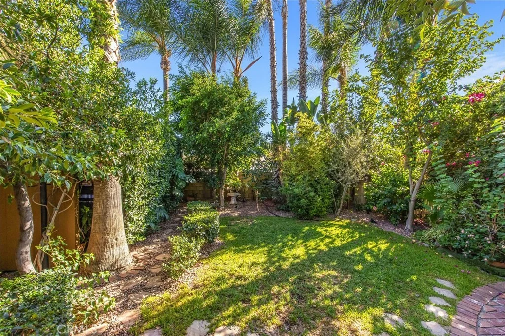 Photo of 14719 Boyle