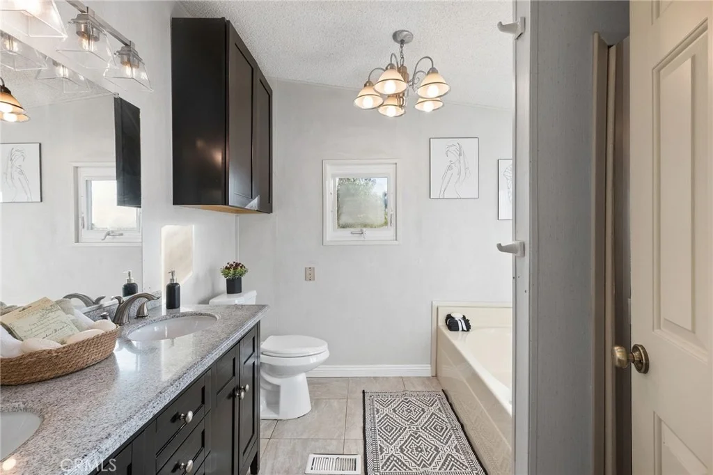 Photo of 20204 Lakeridge