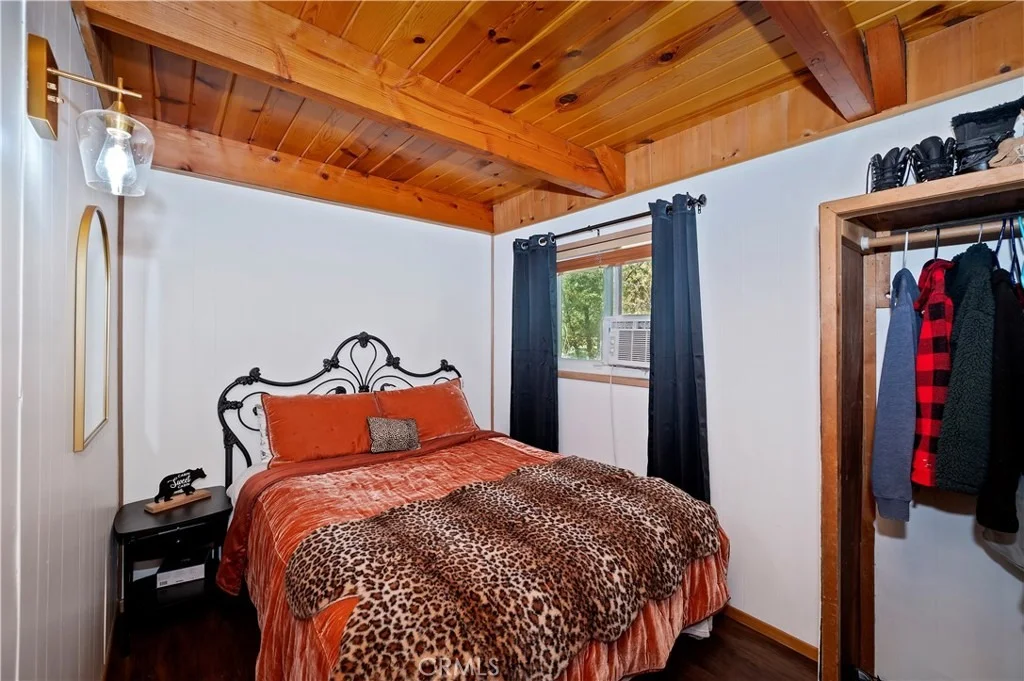 Photo of 2428 Oak Drive
