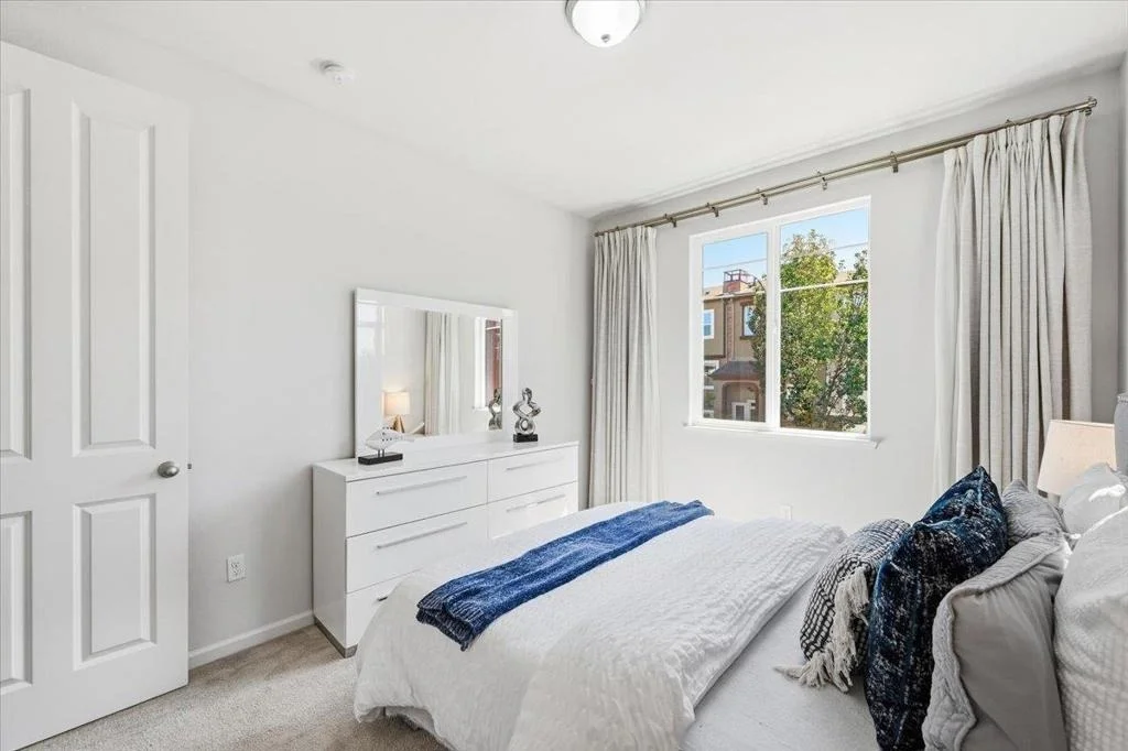 Photo of 1367 Shore Drive