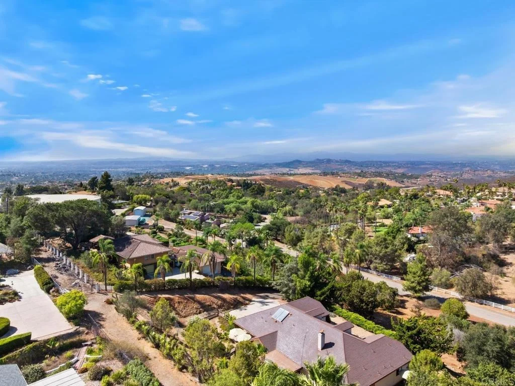 Photo of 1820 Elevado Road