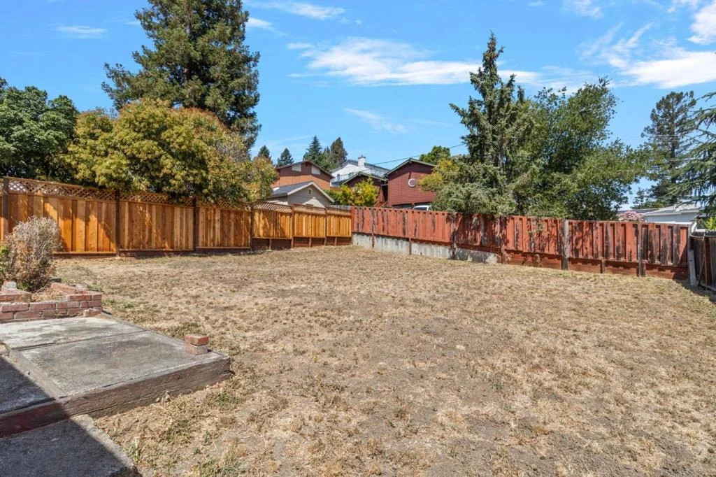Photo of 2976 Sydney Way