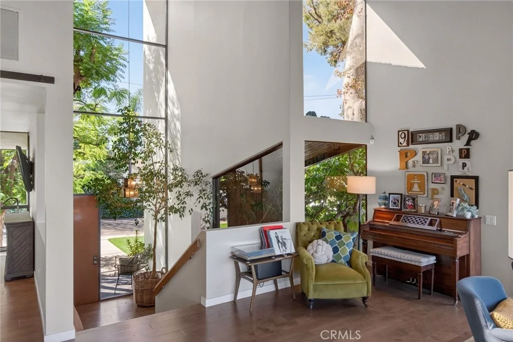 Photo of 2023 Arroyo Drive